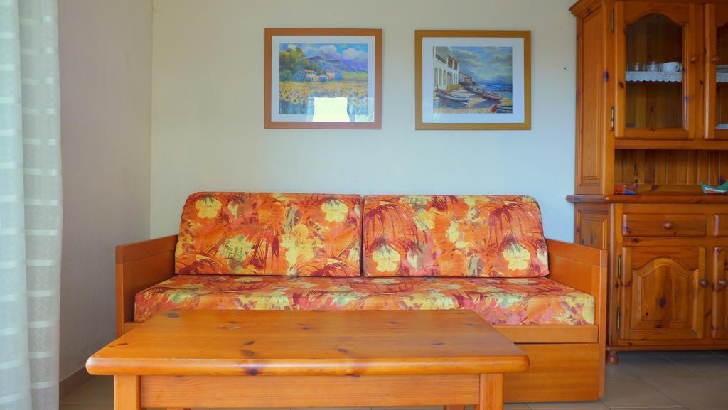 Rentalmar Diplomatic Park Salou Room photo